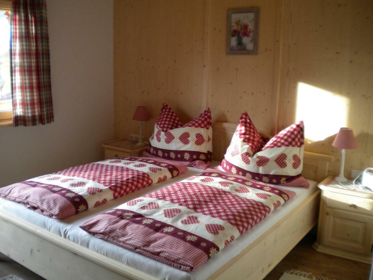 Bergpension-Ebental Brixen im Thale Ngoại thất bức ảnh